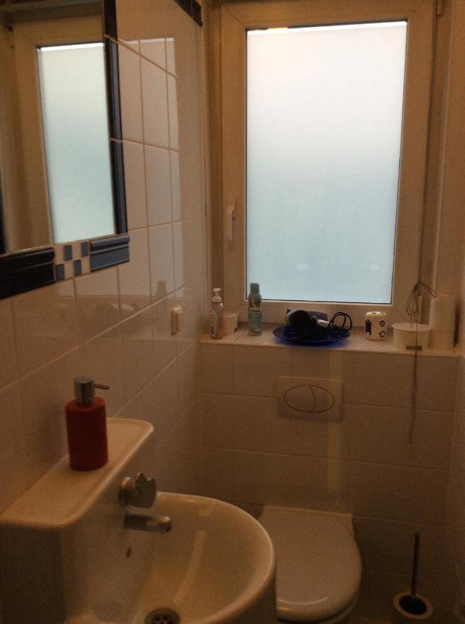 Dachstudio Mit Bad Und Terasse Colonia Exterior foto
