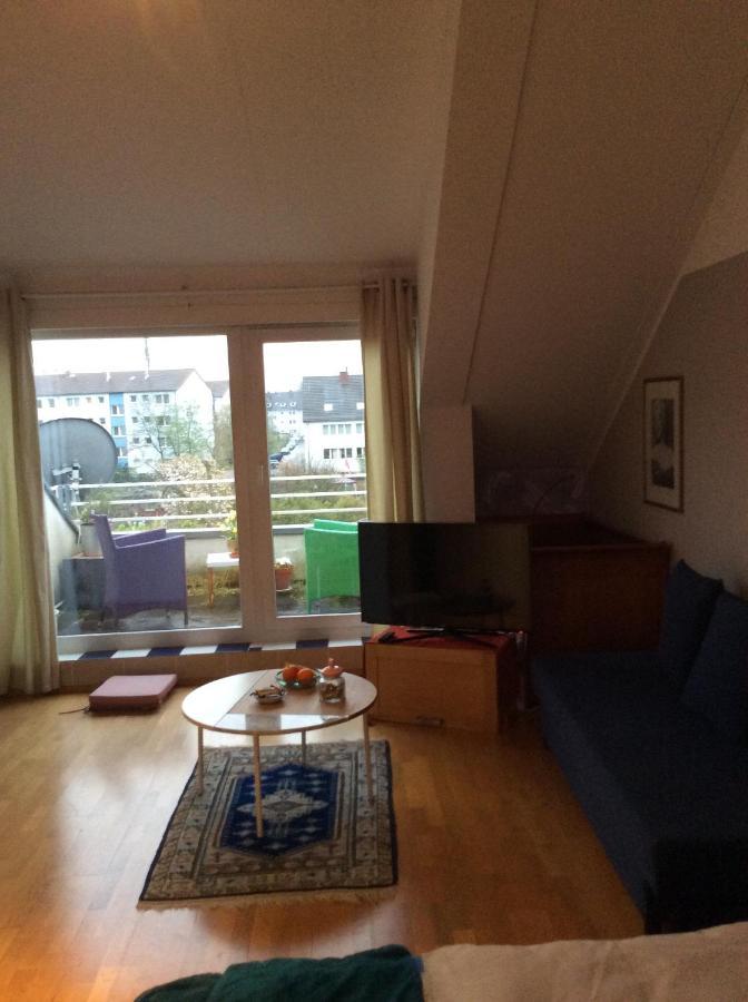 Dachstudio Mit Bad Und Terasse Colonia Exterior foto